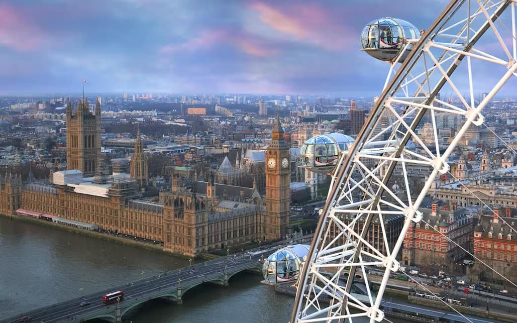 Westminster Walking Tour & London Eye Ticket - Image 1